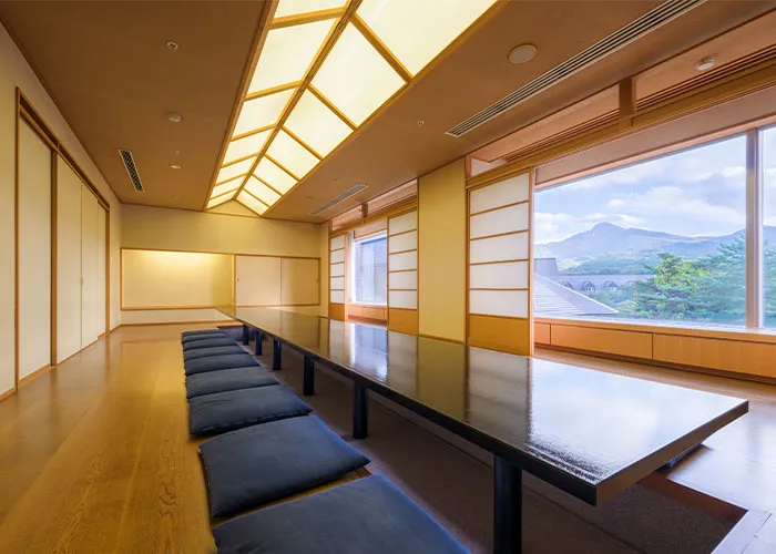 個室宴会場「竜胆」