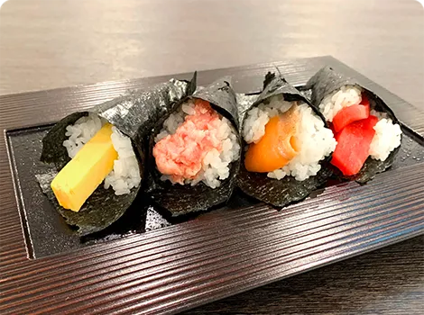 巻いて楽しむ手巻き寿司